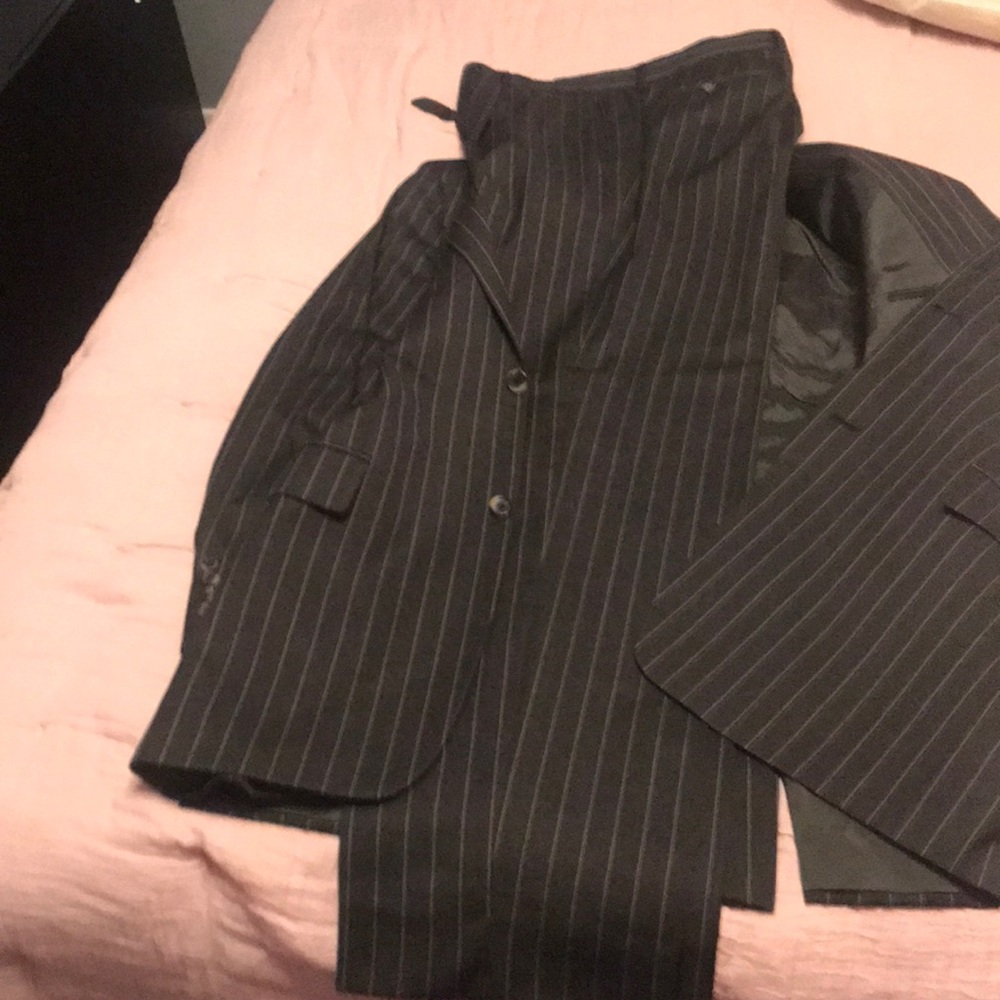 Hugo Boss - Picture 7 of 8